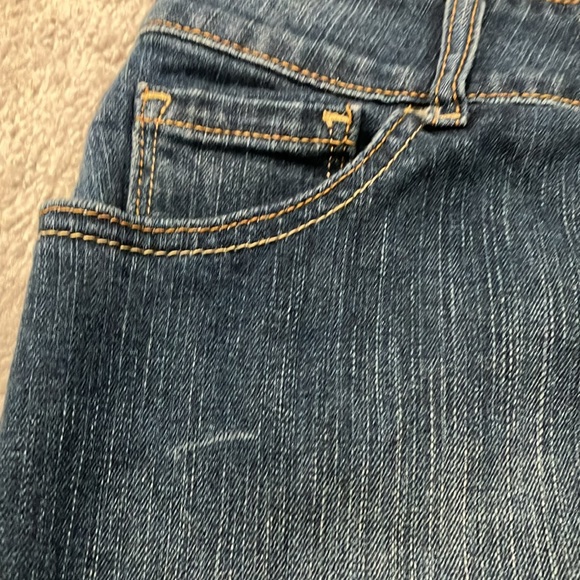 Old Navy Denim Blue Skirt - Picture 3 of 10